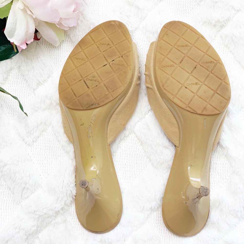 CHANEL camellia sandals - Picture 5 of 5